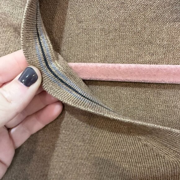 Banana Republic Forever V Neck Sweater Womens Large Silk Cashmere Tan Work - Picture 5 of 8